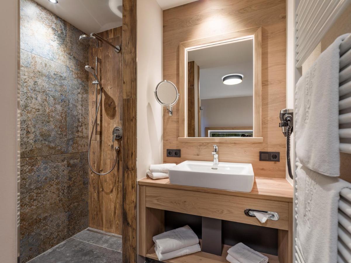 Chalets Weitblick Mariasteinerhof ภายนอก รูปภาพ